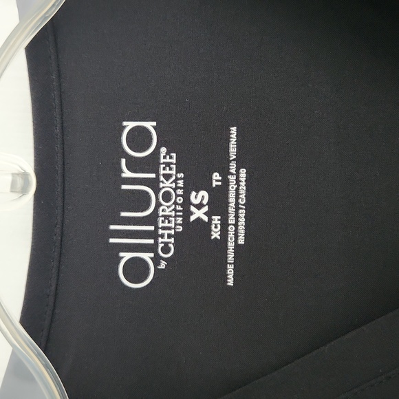 Cherokee - Allura V-Neck Scrub Top & Zip Front Warm-Up Solid Scrub Jacket, NWT - Picture 11 of 12